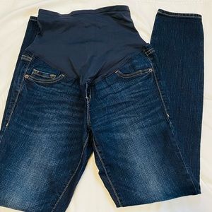 Old Navy Full Panel Maternity Skinny Jeans